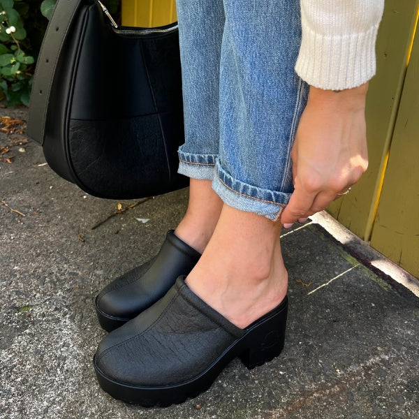 IRENE heeled clogs - black